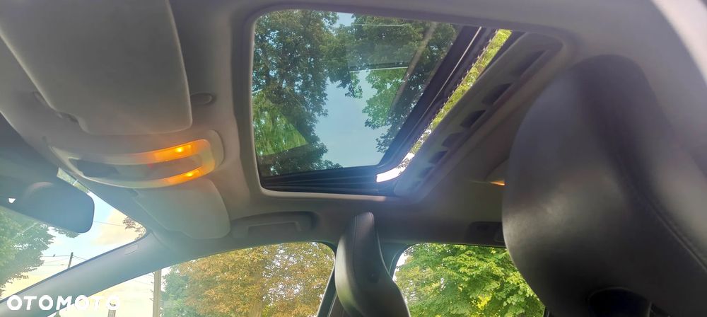 Volvo V60 D4 Summum - 30