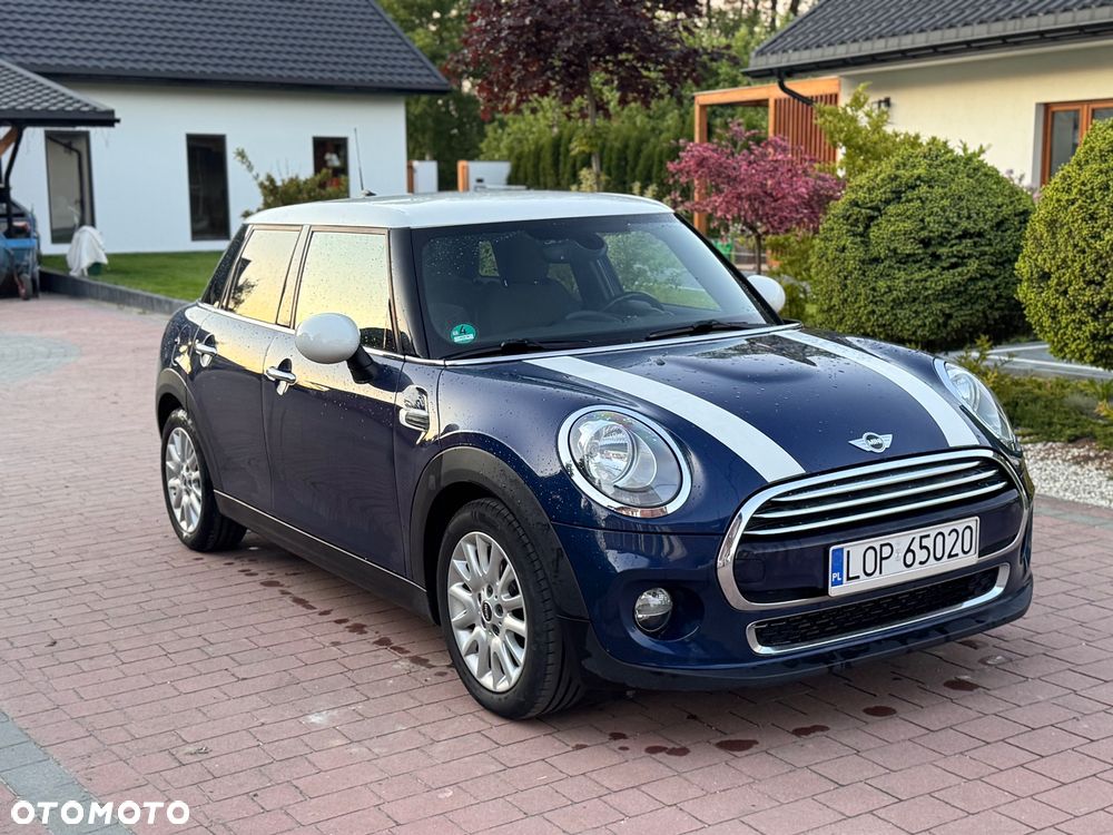 MINI Cooper Standard - 11