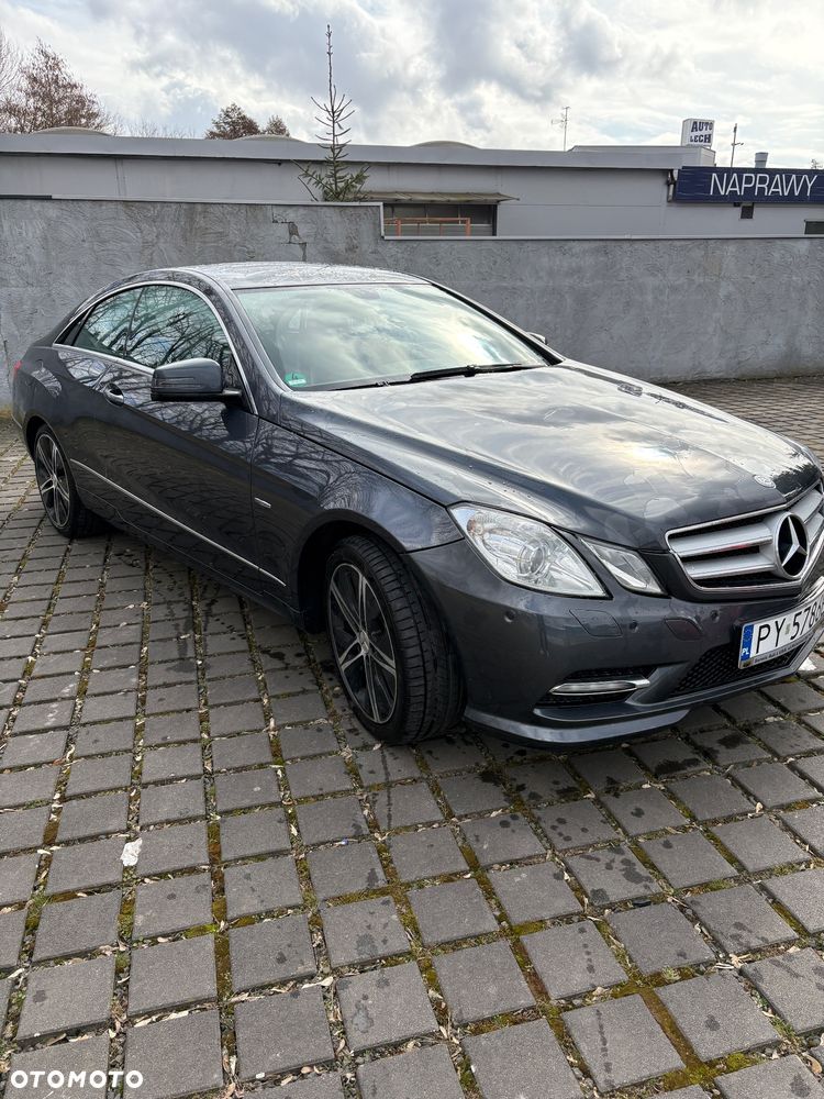 Mercedes-Benz Klasa E 200 BlueEFFICIENCY 7G-TRONIC Avantgarde - 3