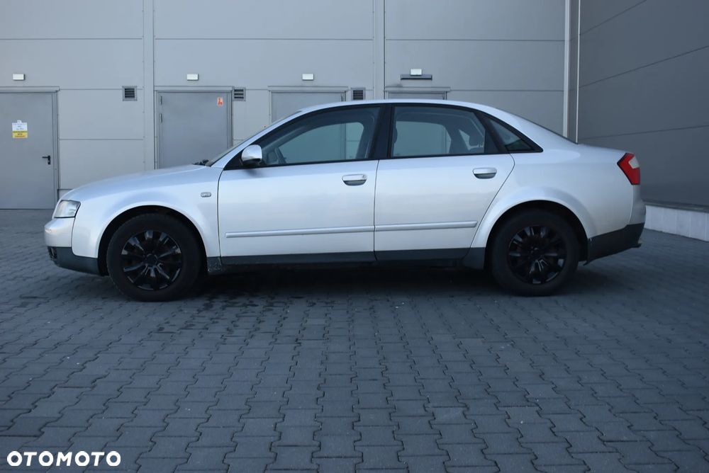 Audi A4 Limousine - 21