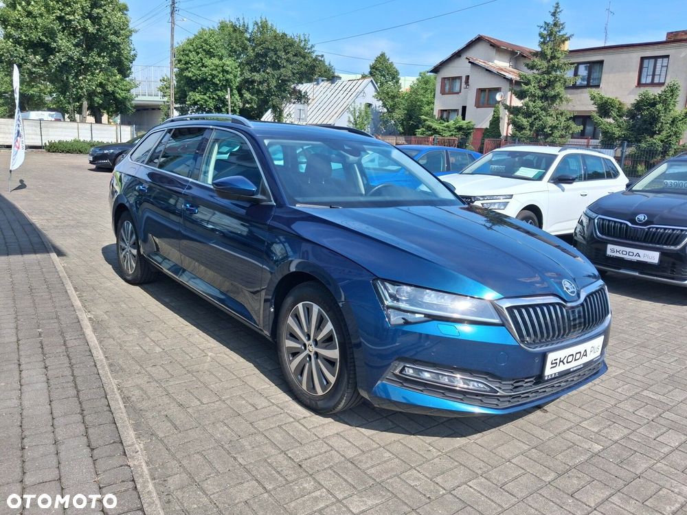 Skoda Superb 2.0 TDI SCR Style DSG - 39