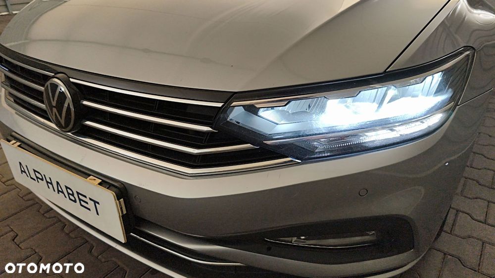 Volkswagen Passat 2022