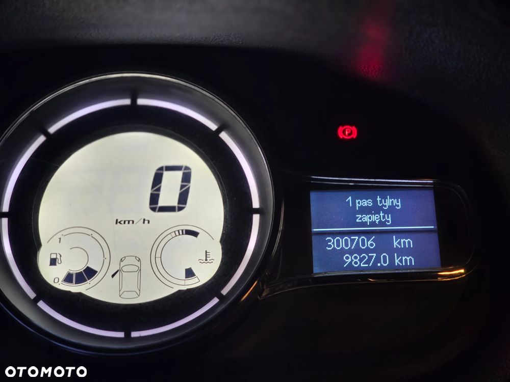 Renault Megane 1.5 dCi Energy Limited - 13