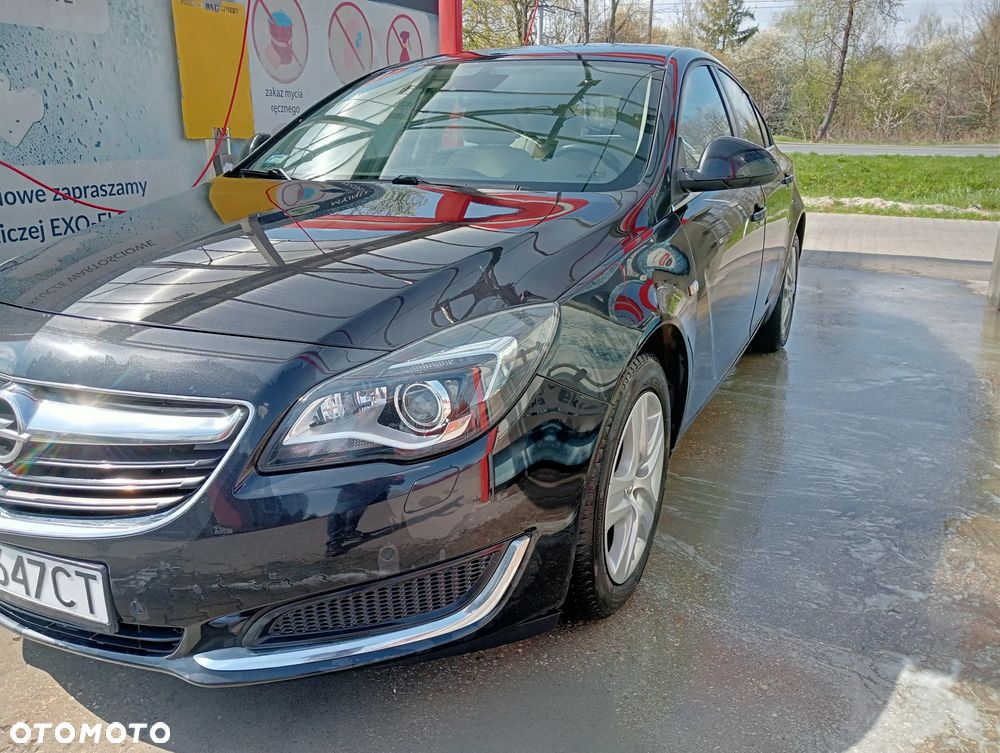 Opel Insignia - 1
