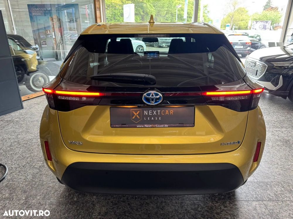 Toyota Yaris Cross 1.5 VVT-i Team Deutschland - 6