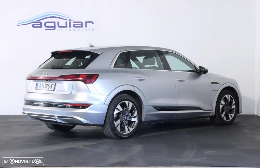 Audi e-tron 55 quattro S line - 4