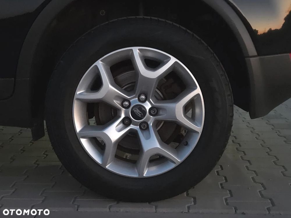 Ford Kuga 2.0 TDCi 2x4 Individual - 30