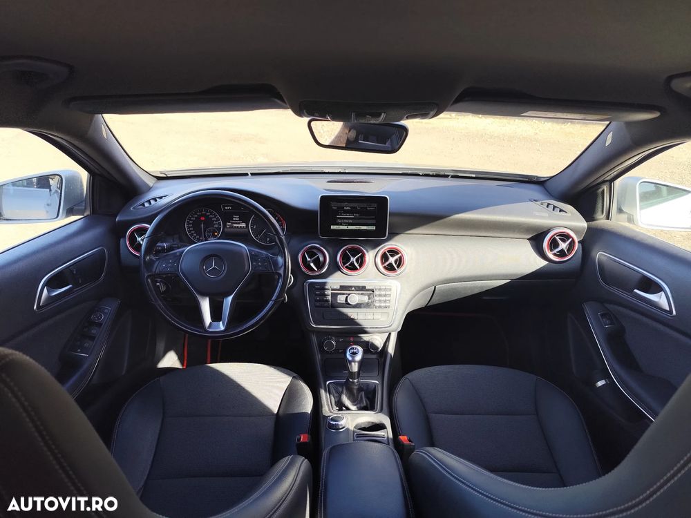 Mercedes-Benz CLA 180 d - 11