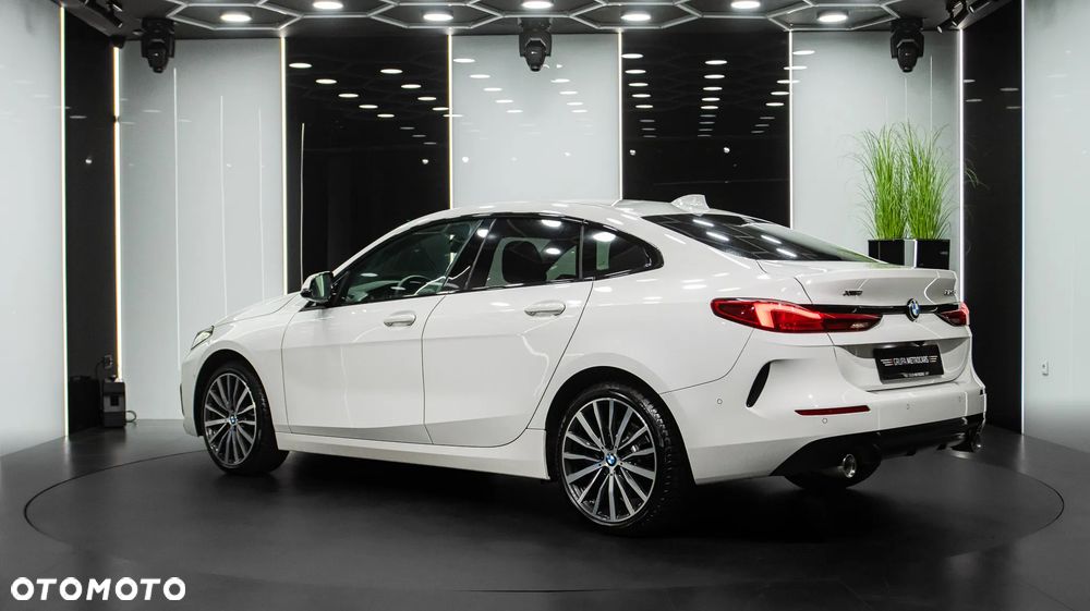 BMW Seria 2 220d xDrive M Sport sport - 5