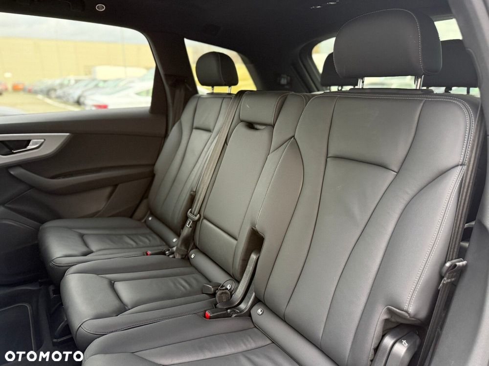 Audi Q7 - 14