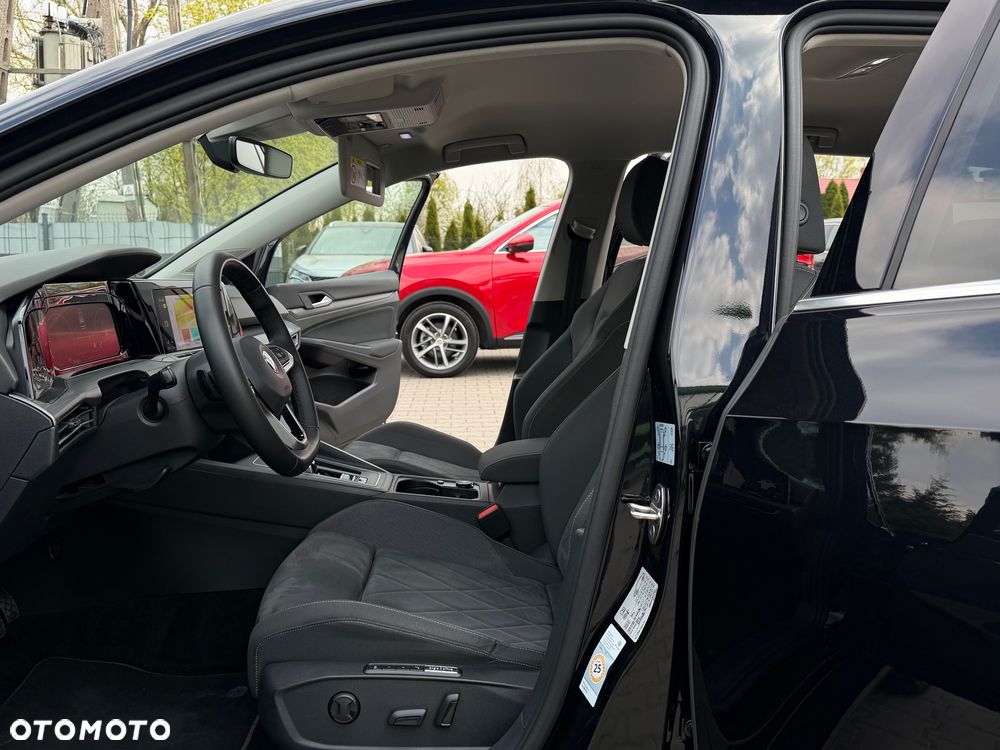 Volkswagen Golf 2.0 TDI SCR DSG R-Line - 31