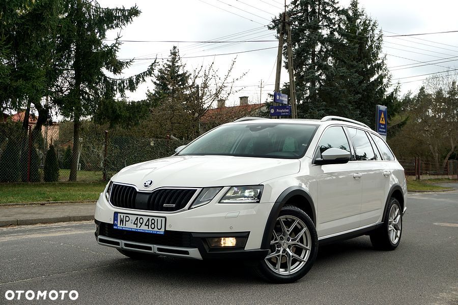 Skoda Octavia 2.0 TDI 4x4 DSG Scout - 1