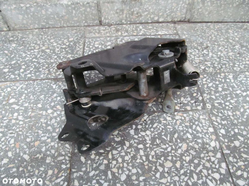 NISSAN CABSTAR MAXITY NT400 BLOKADA ZAMEK KABINY PRAWY 07-15 - 2