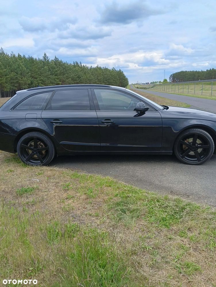 Audi A4 Avant - 4