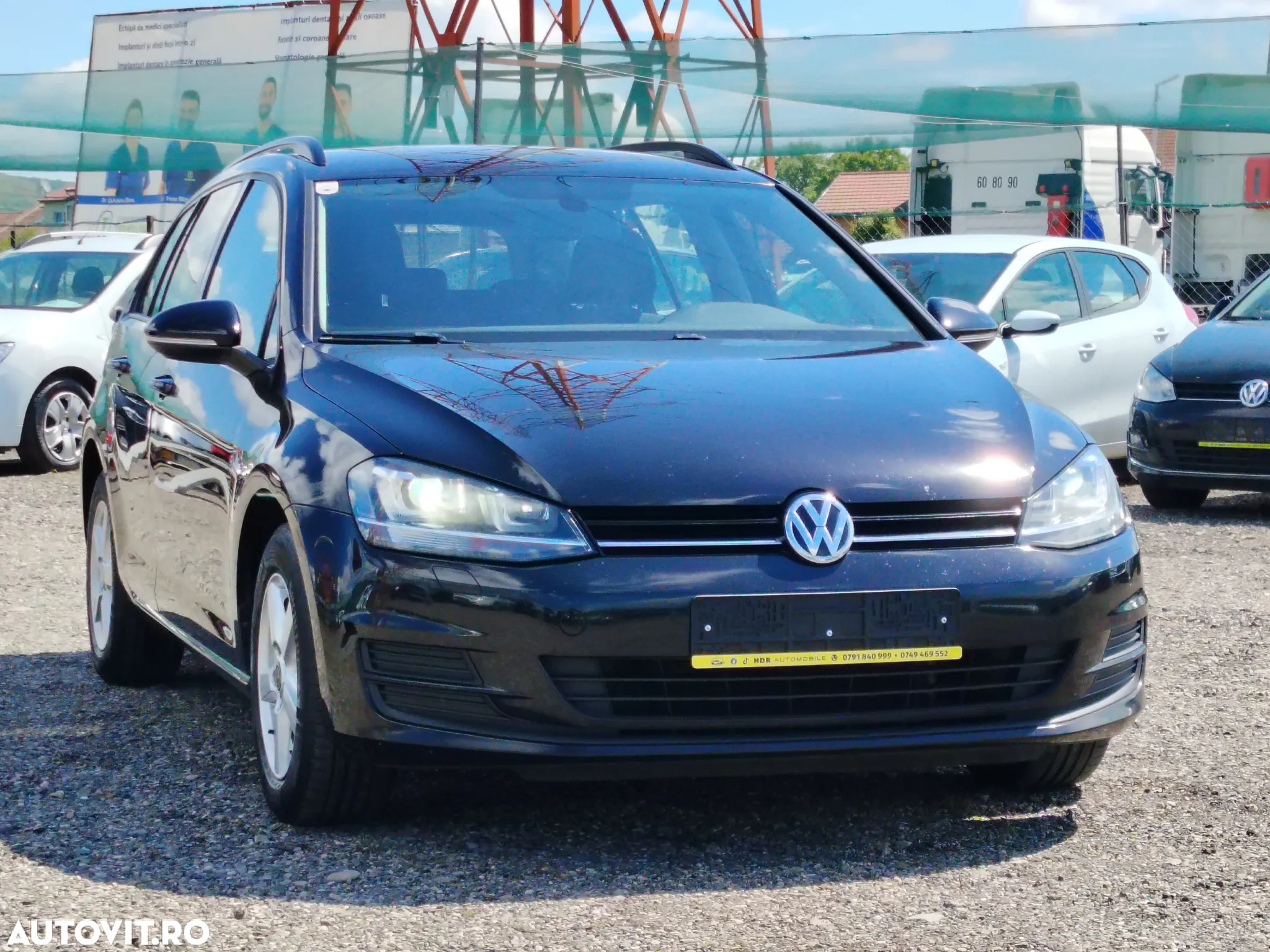 Volkswagen Golf 1.6 TDI BlueMotion Technology Comfortline - 6