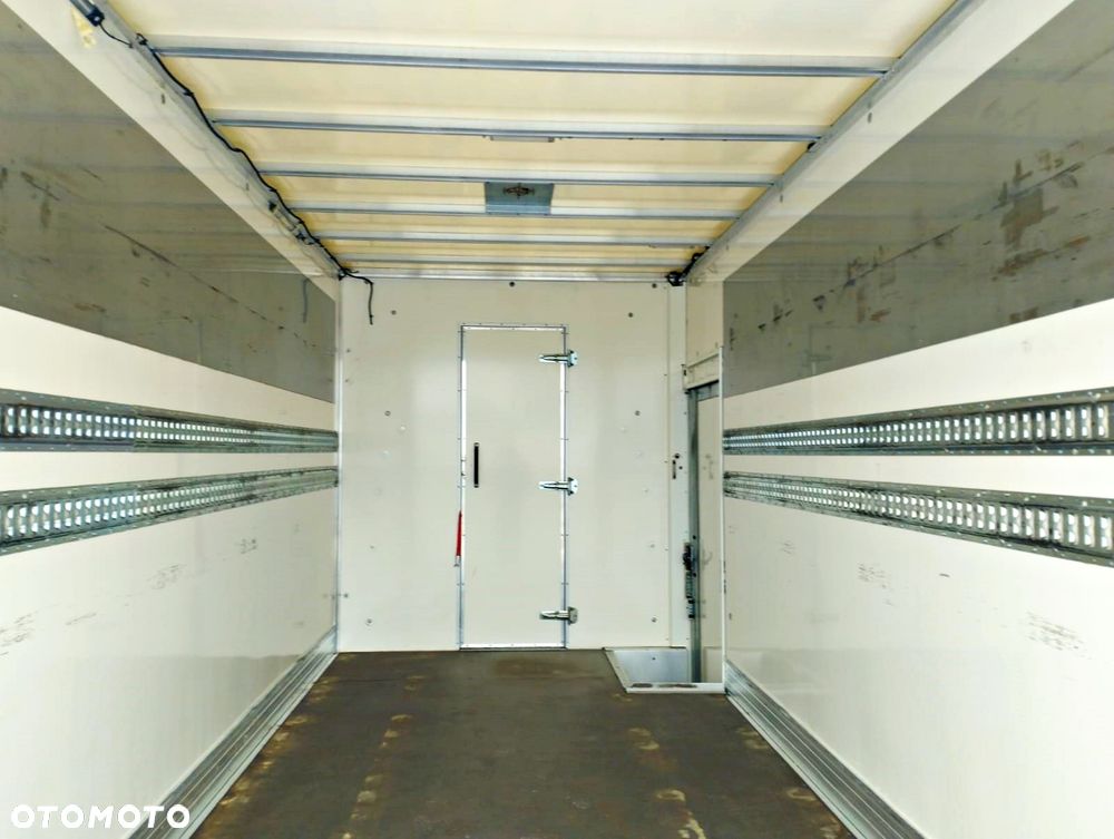 Mercedes-Benz Sprinter 516 Kontener Winda Klima Boczne Drzwi - 12