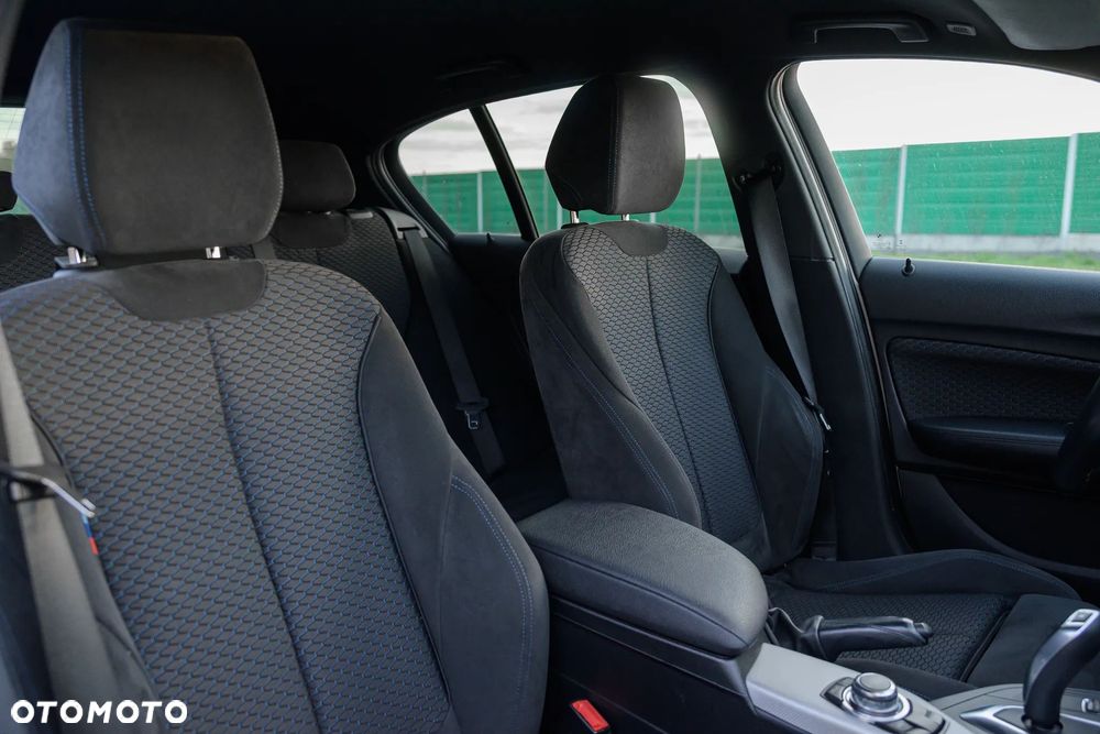 BMW Seria 1 118i M Sport - 10