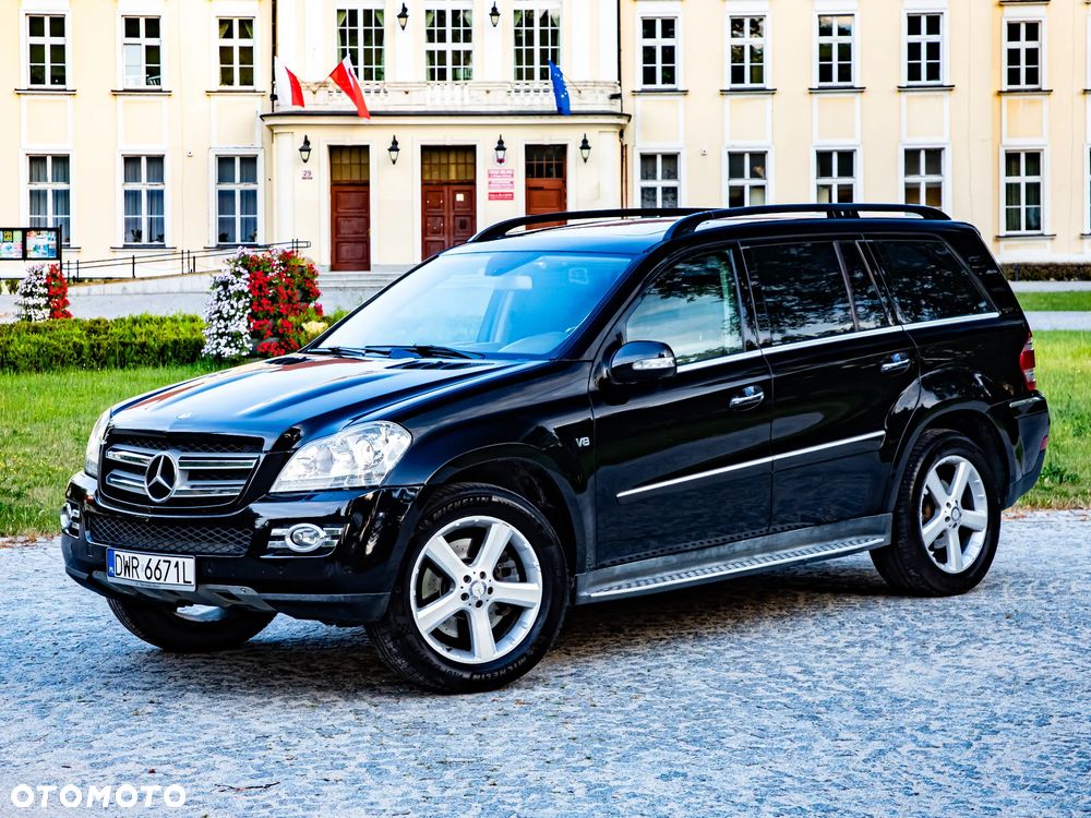 Mercedes-Benz GL 500 4Matic 7G-TRONIC - 17