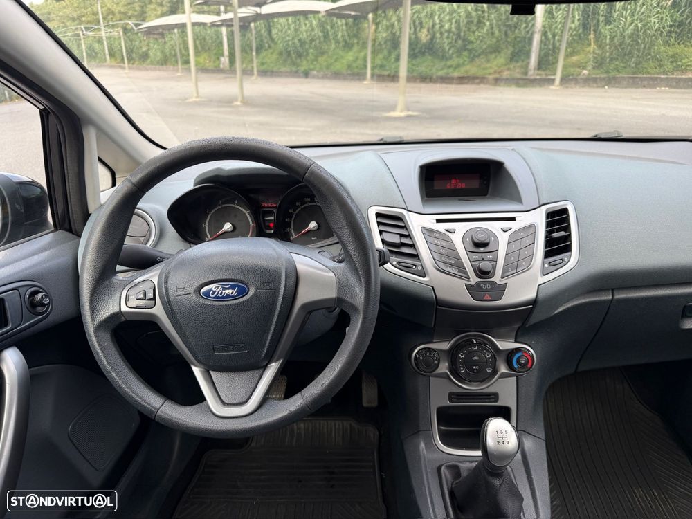 Ford Fiesta 1.25 Trend - 9