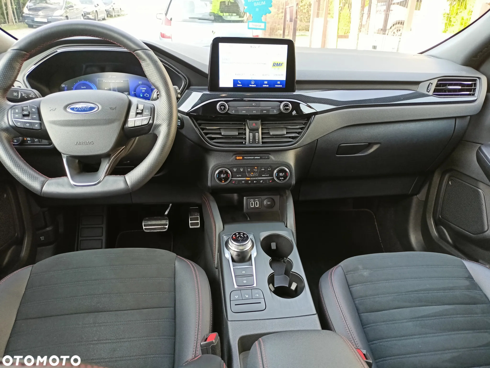 Ford Kuga 2.5 FHEV FWD ST-Line X - 21