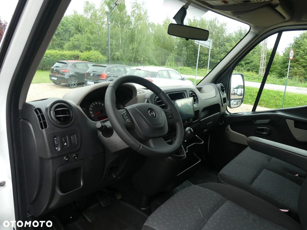 Opel Movano - 8