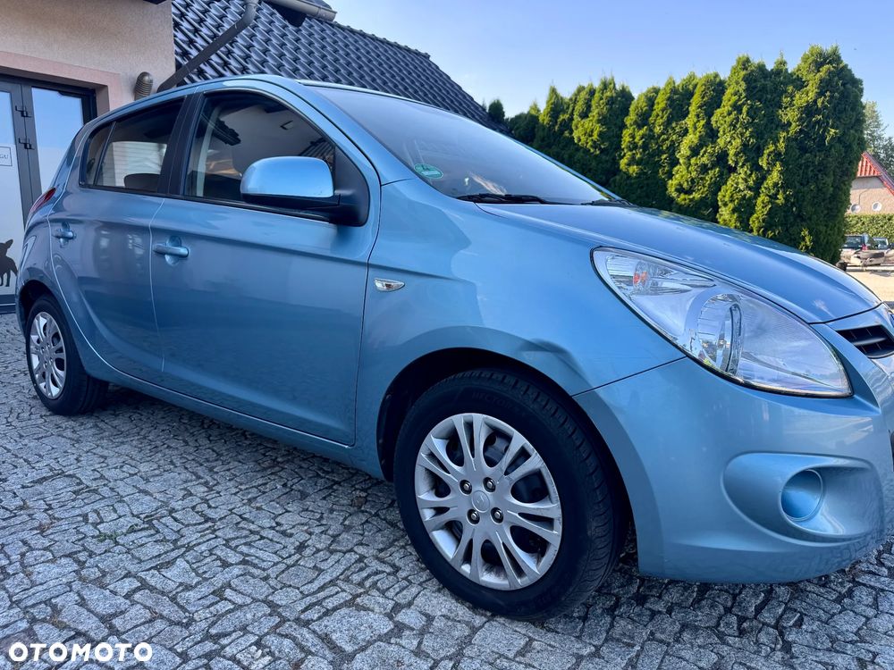 Hyundai i20 1.4 Comfort - 11