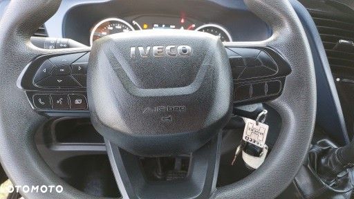 Iveco 35s18 - 18