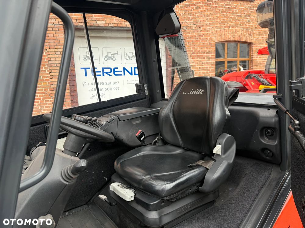 Linde H25T-02 - 23