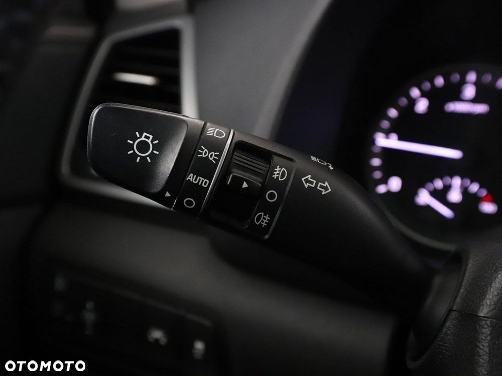 Hyundai Tucson 1.7 CRDI BlueDrive Style 2WD - 34