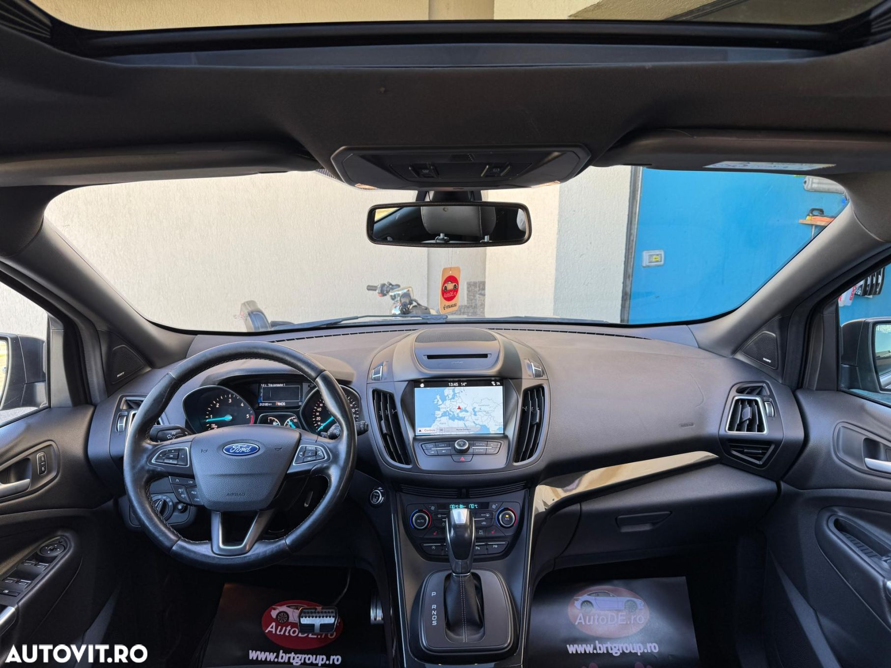 Ford Kuga - 8