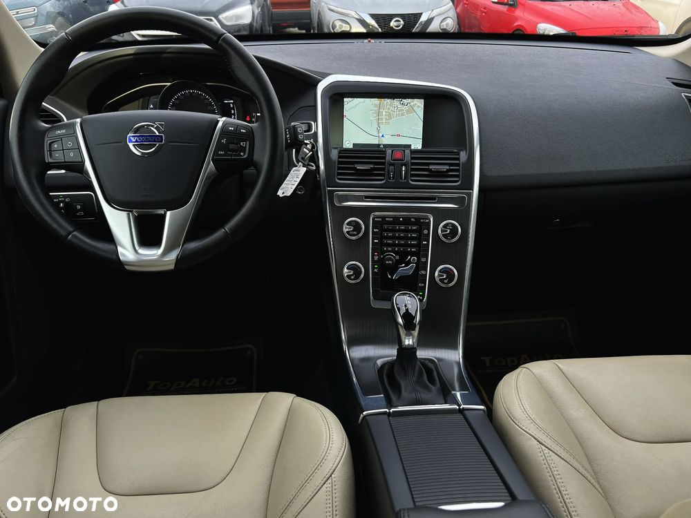 Volvo XC 60 D4 Geartronic Summum - 27