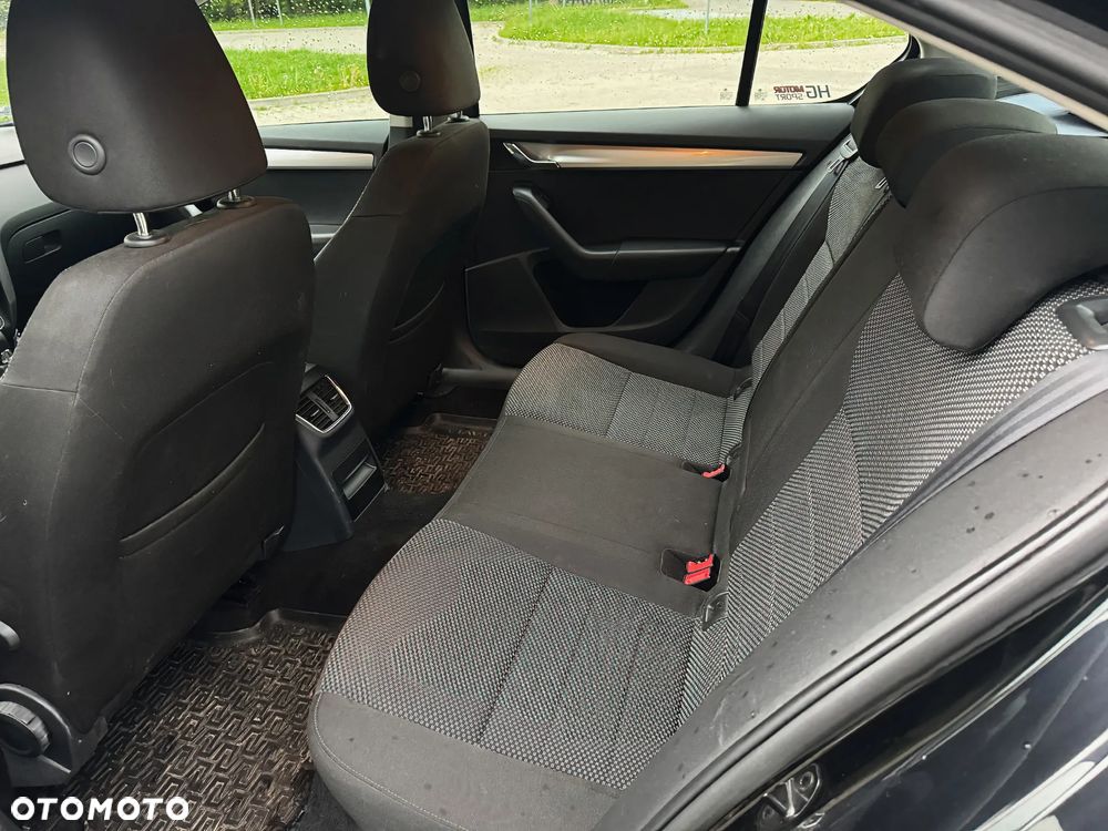 Skoda Octavia 1.8 TSI Ambition - 13