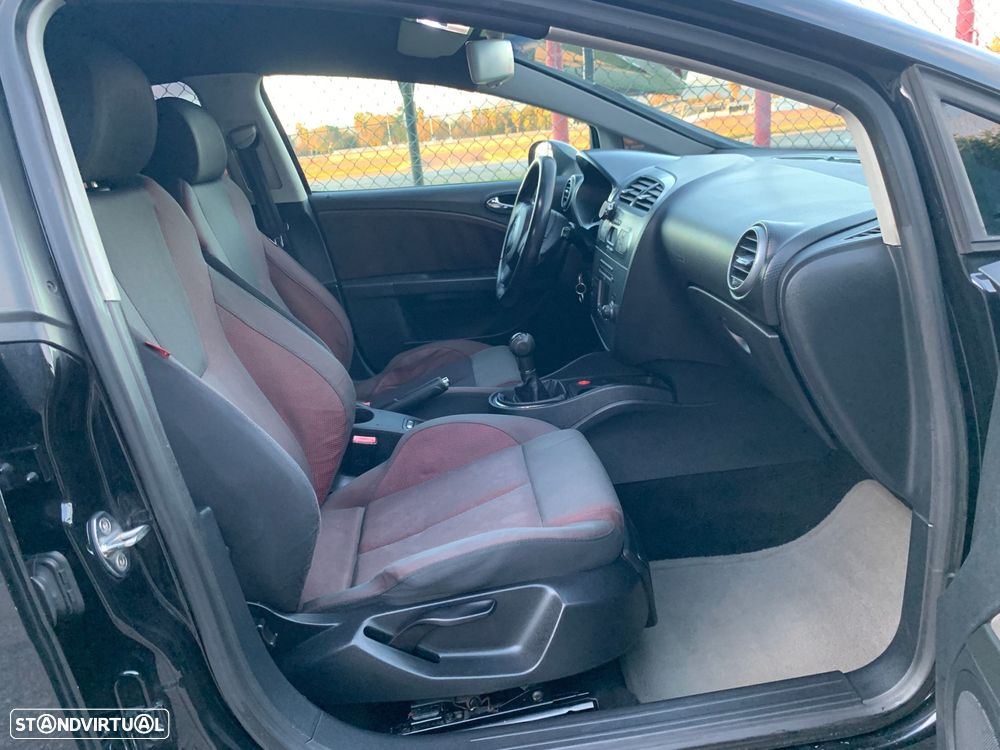 SEAT Leon 2.0 TDI FR DPF - 10