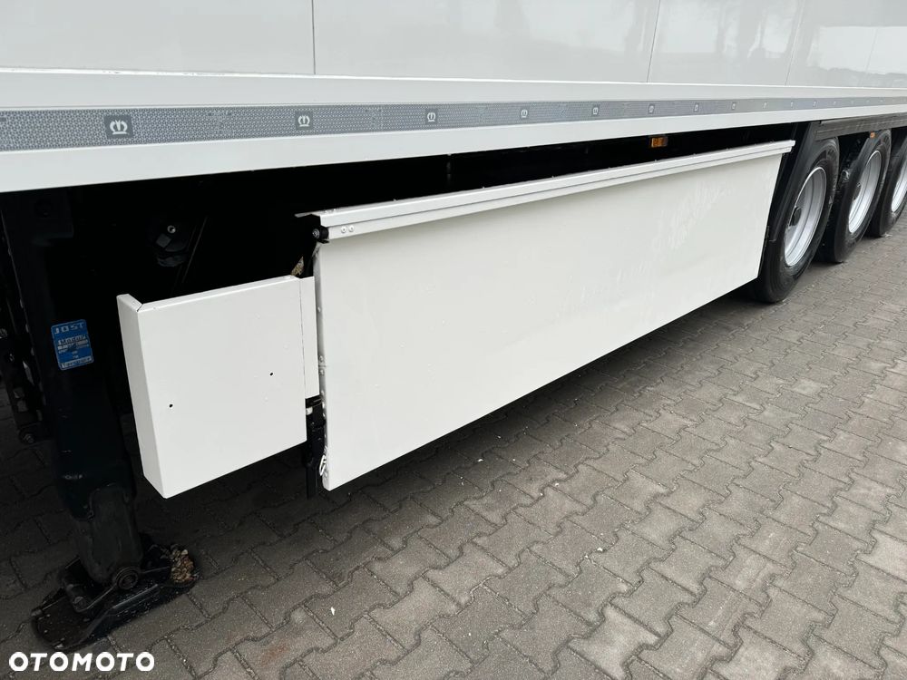 Krone Multitemp. ,Thermo King SLX Spectrum, AMAZON - 23