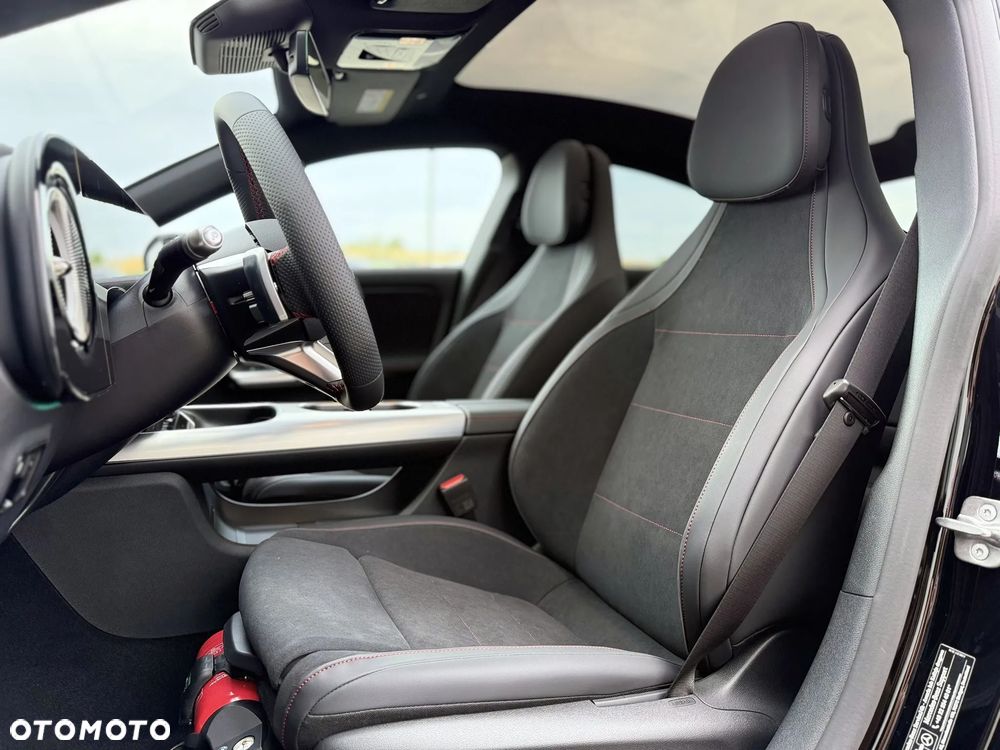 Mercedes-Benz CLA - 20