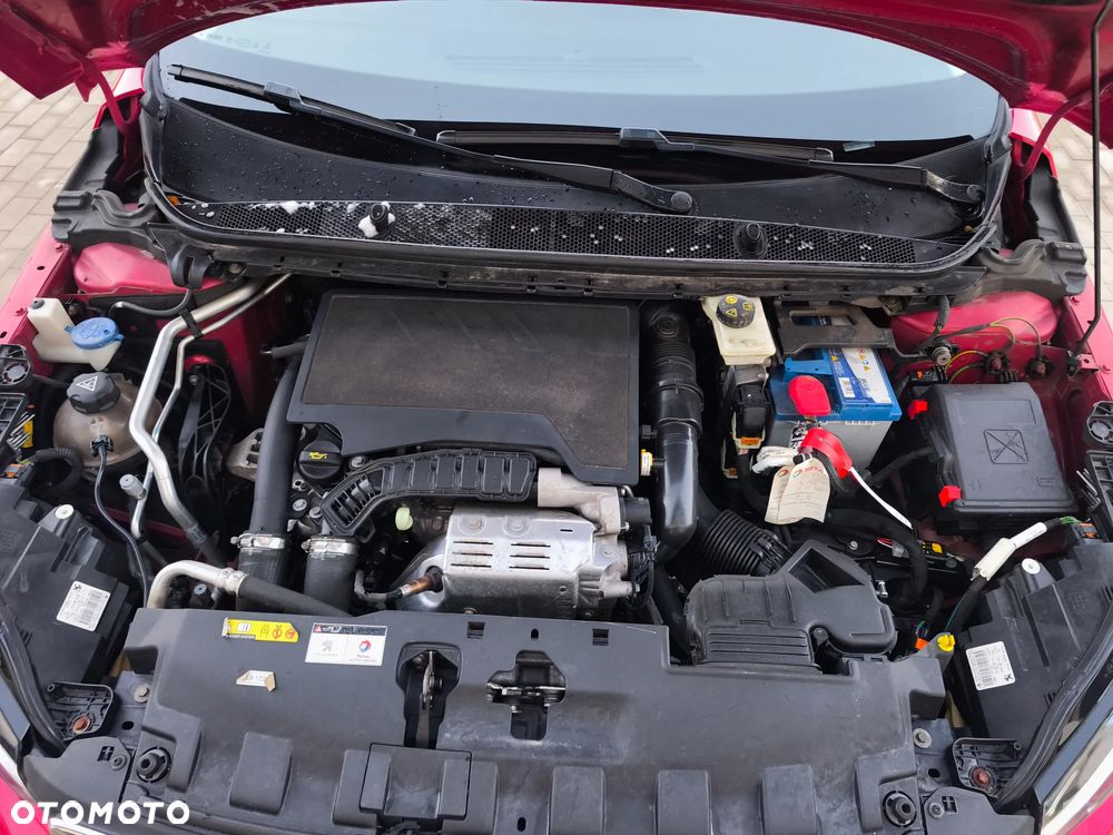 Peugeot 308 1.2 PureTech GPF Allure S&S EAT8 - 13