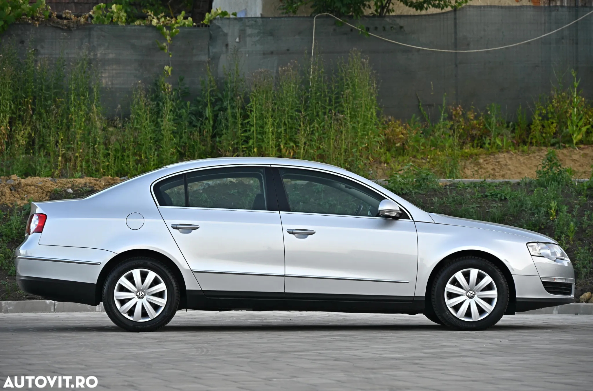 Volkswagen Passat Variant 1.8 TSI Automatik Comfortline - 12