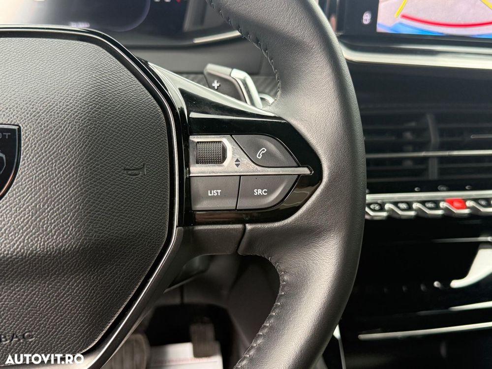 Peugeot 2008 1.2 L PureTech STT EAT8 Allure - 21