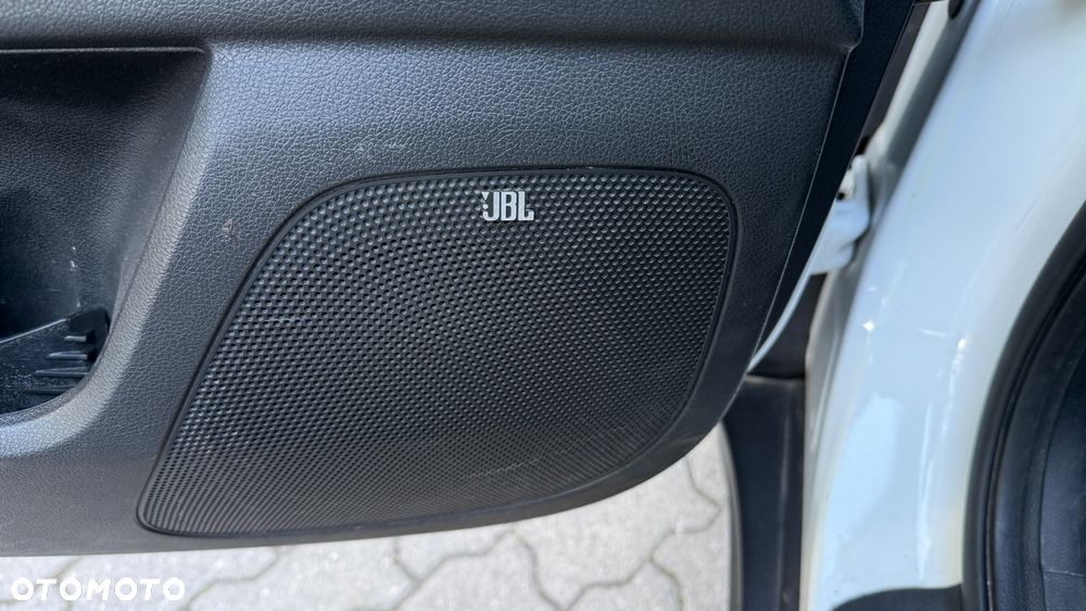 Kia Sportage - 15