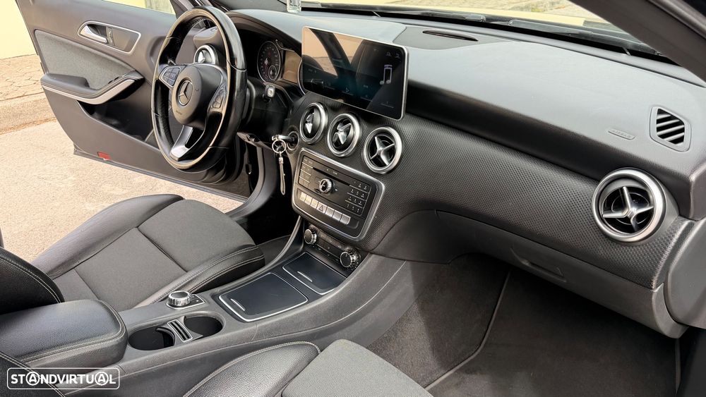 Mercedes-Benz A 180 d AMG Line Aut. - 8