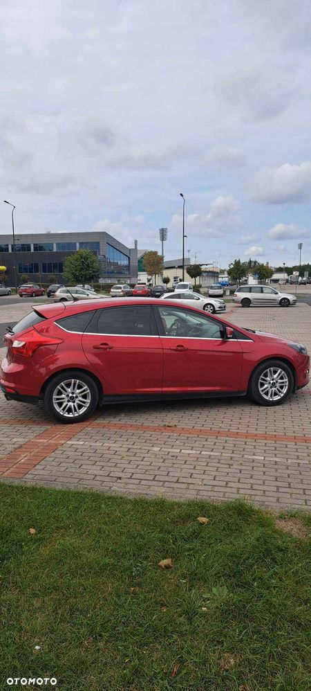 Ford Focus 1.6 EcoBoost Titanium - 9