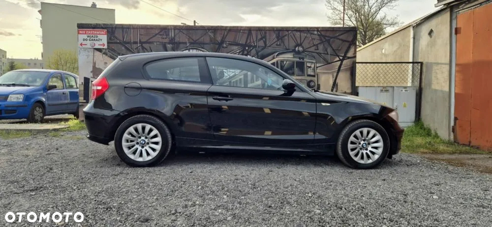 BMW Seria 1 116i - 8