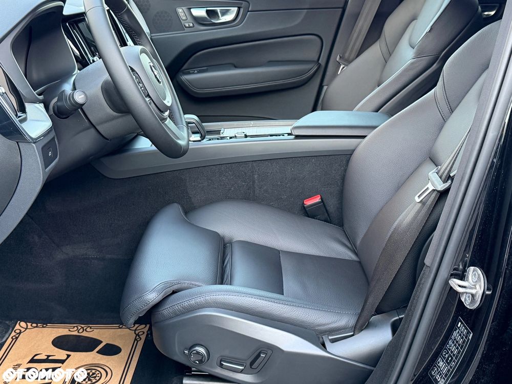 Volvo XC 60 B4 D Geartronic Inscription - 34