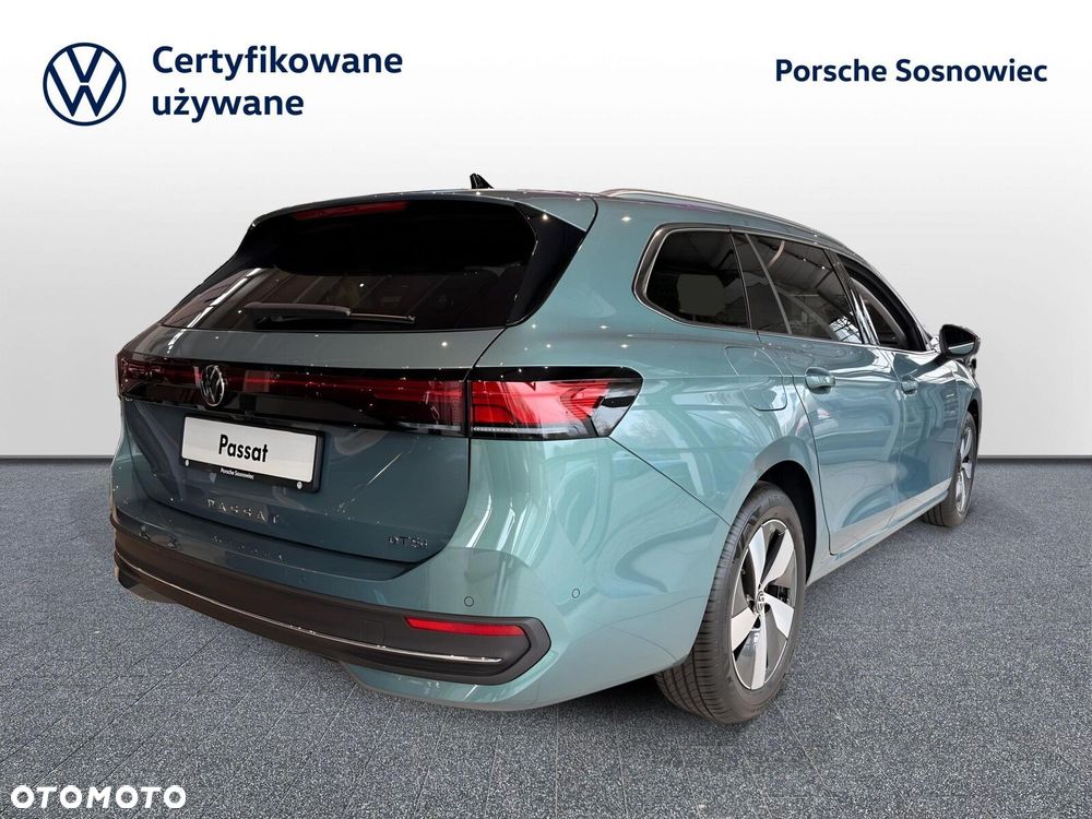 Volkswagen Passat - 7
