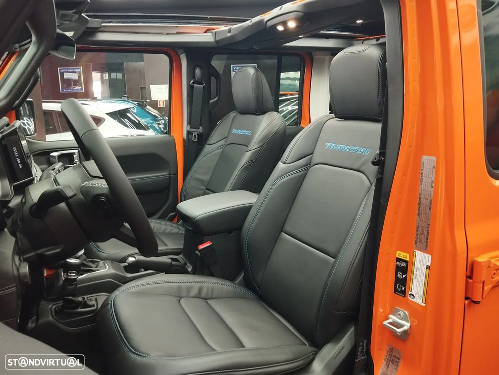 Jeep Wrangler Unlimited 2.0 TG 4xe Rubicon - 24
