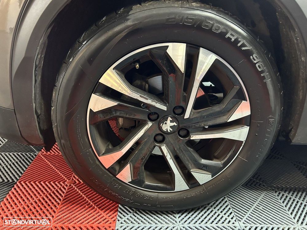 Peugeot 2008 1.2 PureTech Allure EAT8 - 16