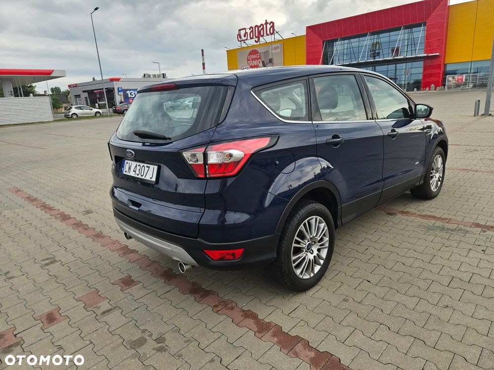 Ford Kuga - 4
