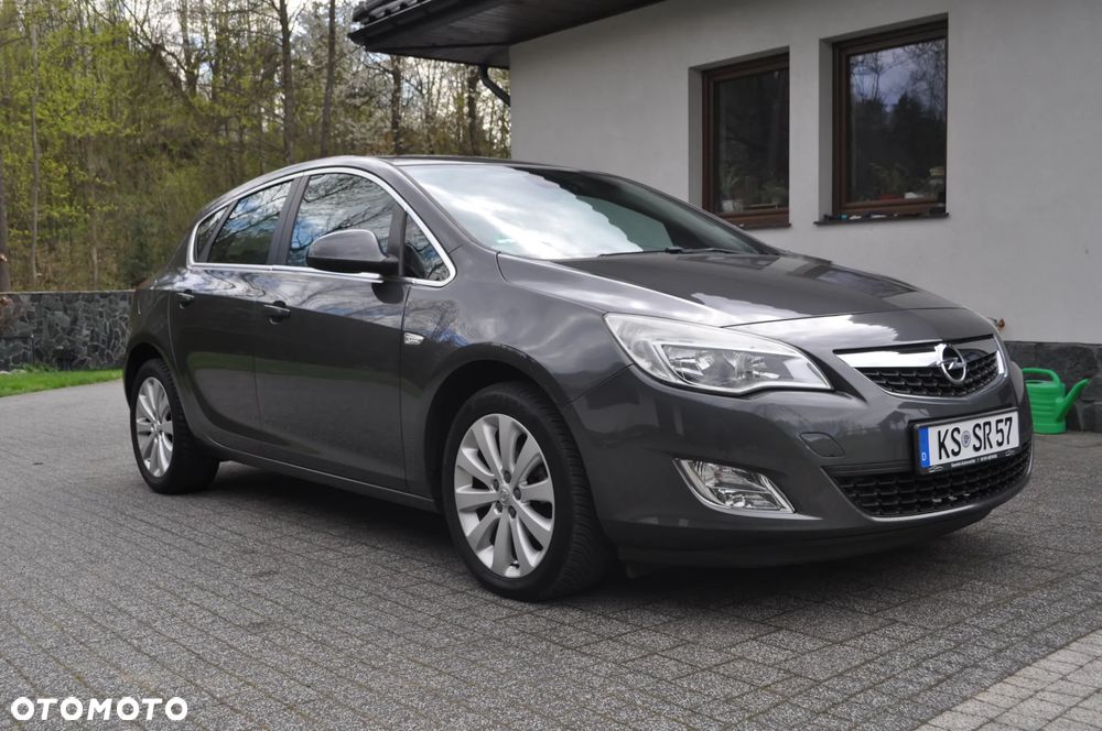 Opel Astra 1.4 Turbo Cosmo - 14