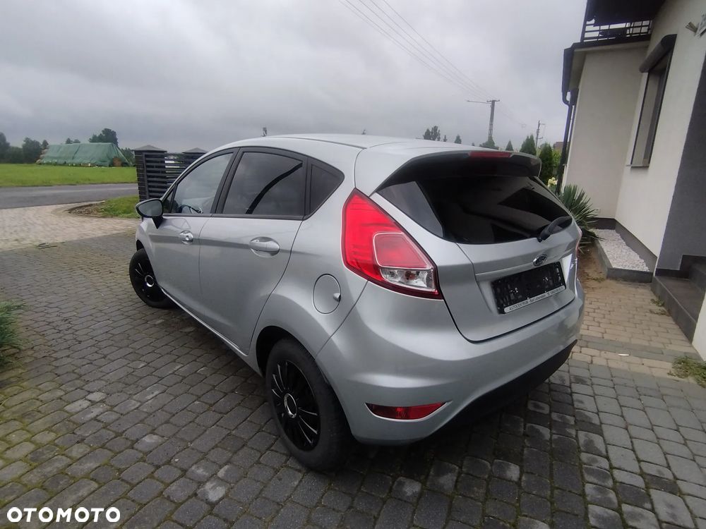 Ford Fiesta 1.25 Trend EU5 - 6