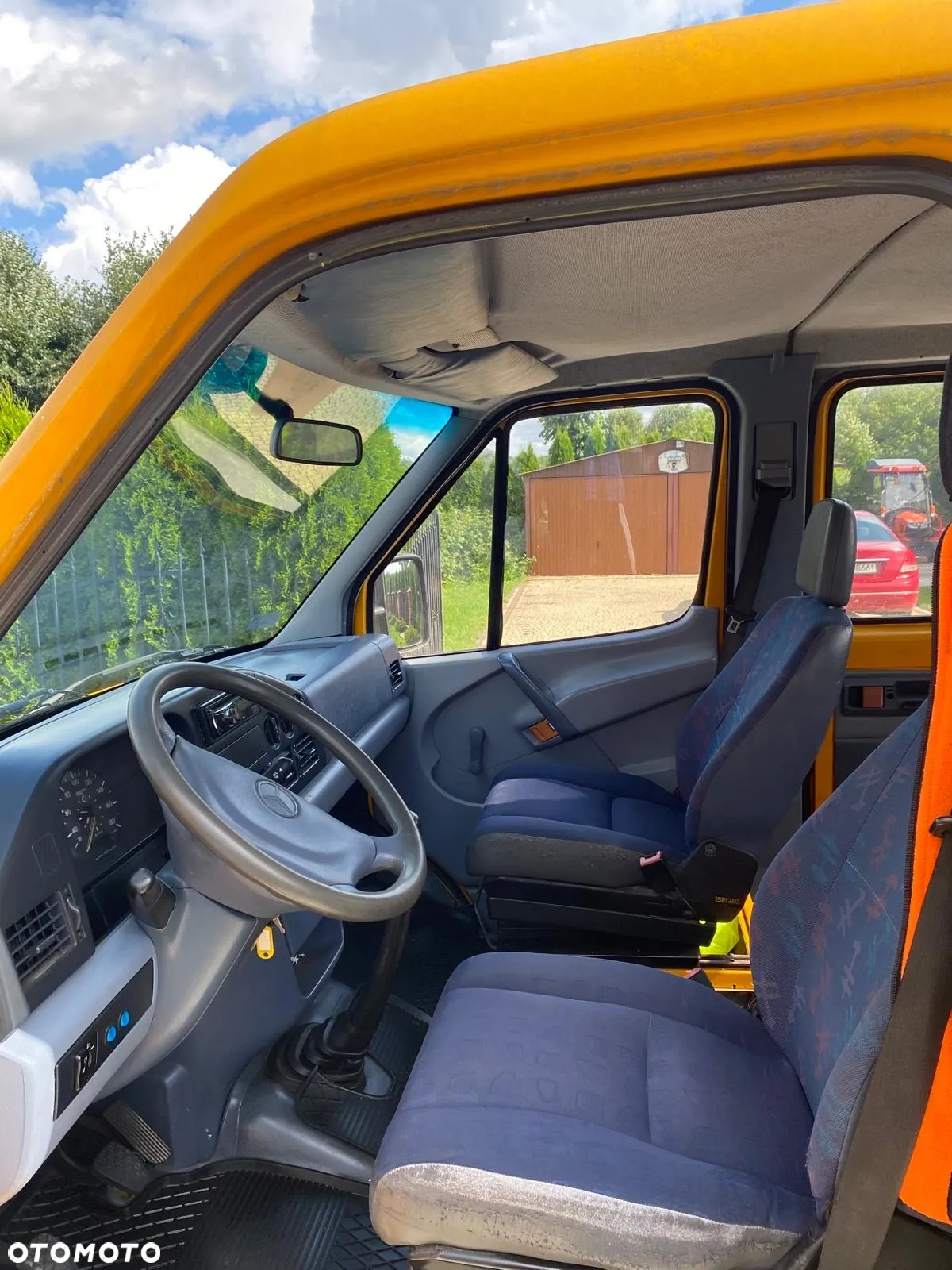 Mercedes-Benz Sprinter 310D 2.9 - 8